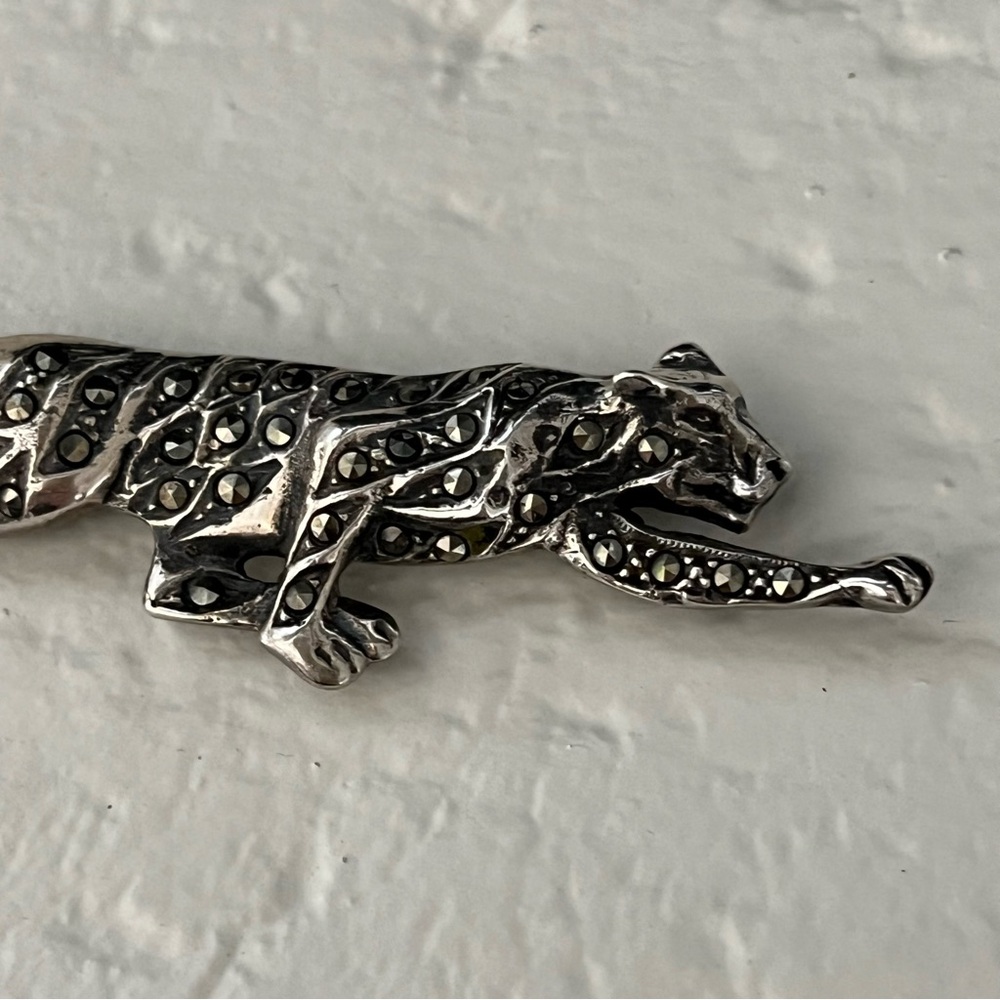 925 PANTHER LEOPARD EXQUISITE Marcasite Sterling Silver Signed Brooch Pin Gift - Picture 4 of 17